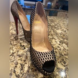 COPY - Christian Louboutin size 39 only worn twice